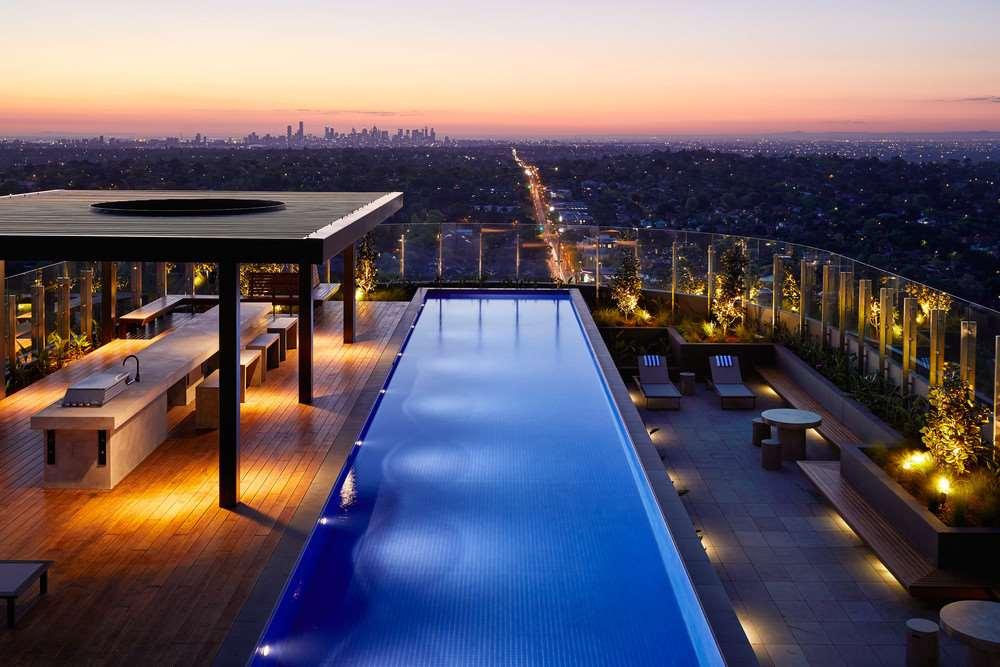 Art Series - The Chen Бокс-Хилл Удобства фото The rooftop pool at the West Hollywood Edition